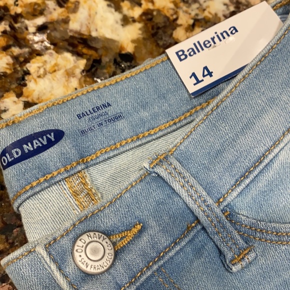 Old Navy Ballerina Jegging - Picture 2 of 6